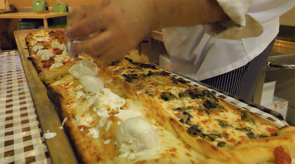 pizza kitchen in Vico Equense