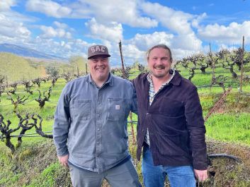 Tegan Passalacqua (left) with Morgan Twain-Peterson in the 19th-century Nervo vineyard south of Geyserville